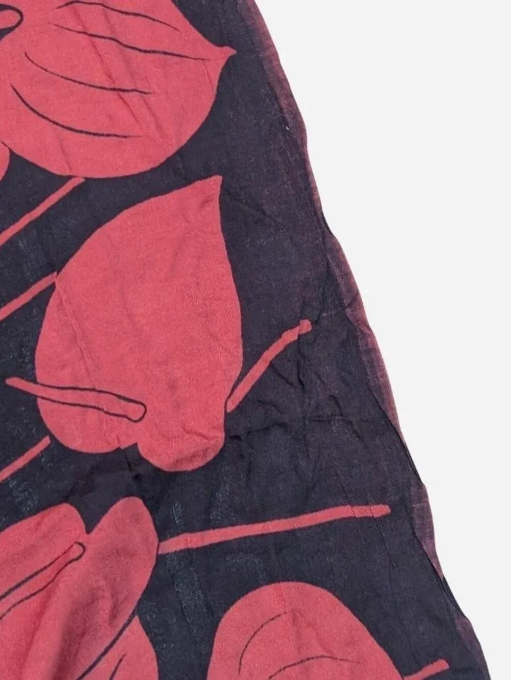 NWT New Casual Movements Hawaii pareo sarong scarf wrap Red anthurium peace lily